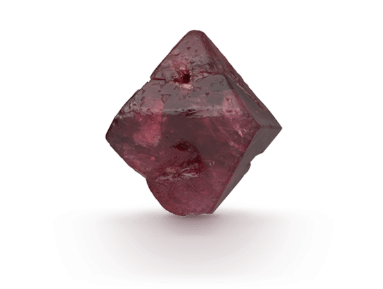 Lucky-one-bijoux-spinelle-brut-rough-spinel-GIA-pierre-fine-gemstone-joaillerie-bijou photo d'un spinelle brut courtesy of GIA