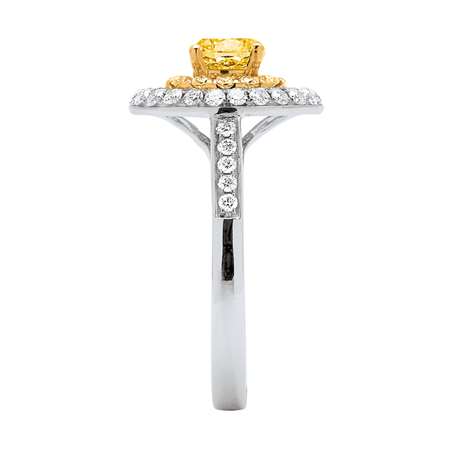 bague golden eye de face